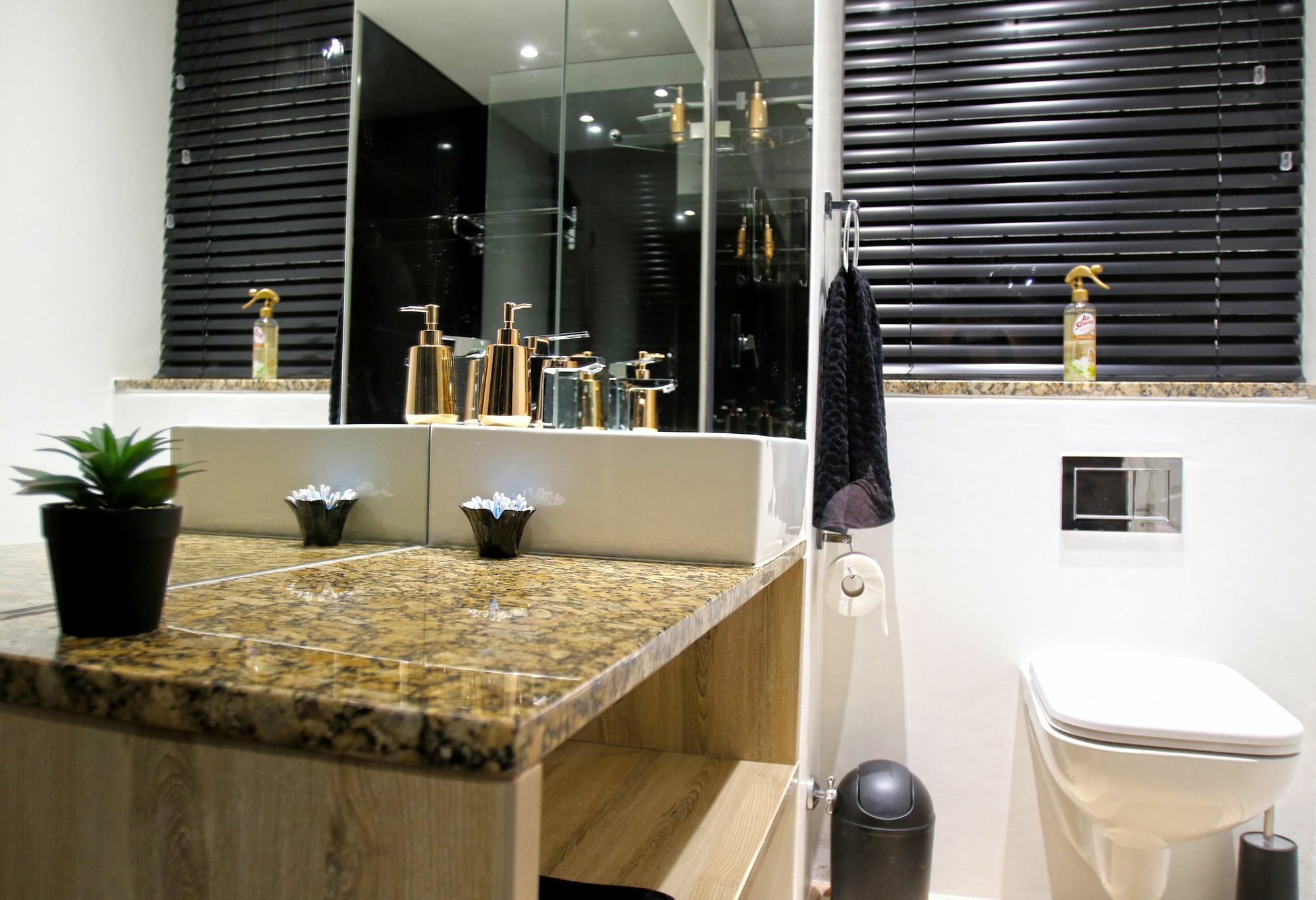 205 New Cumberland Hotel Kaapstad Buitenkant foto
